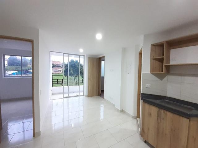 #1974 - Apartamento para Venta en Carmen de Viboral - ANT - 3